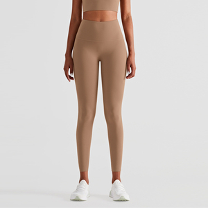 กางเกงเลกกิ้งโยคะเอวสูงไร้ตะเข็บแบบลำลอง ระบายอากาศได้ดี ทนต่อการเกี่ยวขาด น้ำหนักเบา ผลิตจากผ้าสแปนเด็กซ์/ไนลอน สำหรับผู้หญิง ขายส่ง - Product Image 5