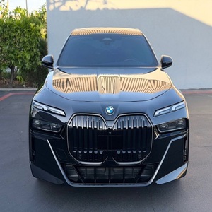 Magnifique BMW 76-0I XD-RI-VE XI avec transmission automatique, toit panoramique et sièges en cuir. - Product Image 1