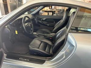 2004 PORS CHE 996 auto sportiva da corsa a trazione anteriore/coupé 4 S COUPE NEU VOLL 415PS Twin Turbo 7s cambio automatico - Product Image 2