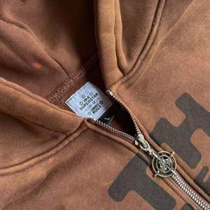 เสื้อฮู้ดผ้าฝ้าย100% แบบมีซิปรูดทรงโอเวอร์ไซส์โลโก้ออกแบบได้ตามต้องการสำหรับฤดูหนาว - Product Image 4