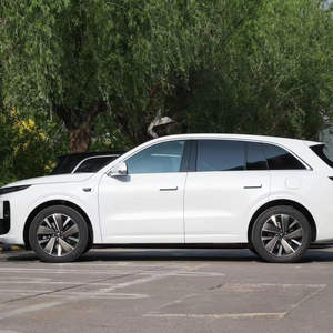 2026 Meilleures ventes Li L6 Véhicule à énergie nouvelle Sièges en cuir Toit ouvrant panoramique Régulateur de vitesse adaptatif (ACC) SUV hybride autonomie 601-700 km - Product Image 3