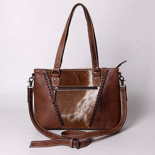 สีน้ำตาลเข้ม