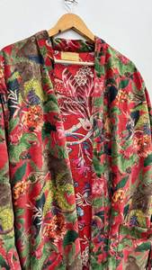 Veste d'hiver pour femmes en gros Robe en velours doux avec manches longues Taille libre Manteau en coton Tissu imprimé - Product Image 2