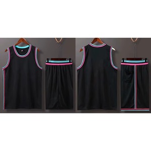 Tenues de basketball sur mesure OEM/ODM pour équipes sportives, durables et à séchage rapide, pour écoles et clubs - Product Image 4