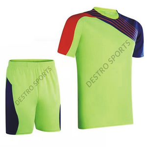 Vêtements de sport maillot de football de haute qualité 100% polyester fait uniforme de football à manches courtes et col rond à vendre à bas prix - Product Image 4