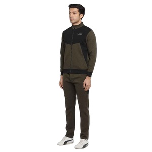 Conjuntos deportivos de dos piezas con sudaderas con cremallera cómodas para hombre, personalizados para entrenamiento y jogging. - Product Image 3