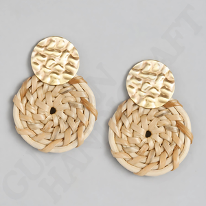 Pendientes colgantes de ratán de madera ligeros Joyas de declaración natural para estilo bohemio elegante e informal para niñas - Product Image 5
