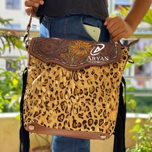 Nueva moda pelo en el estampado de leopardo mano Tooled cuero solapa bolsos cruzados mujeres occidentales venta al por mayor cuero genuino vaquera monedero - Product Image 1