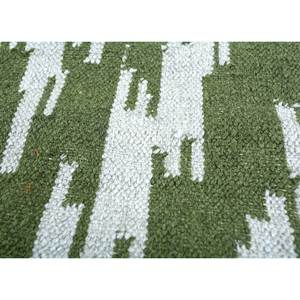 พรมทอมือลายสี่เหลี่ยมผืนผ้าสีเขียว รุ่น Indusbar ADWV-13014 ทำจากขนสัตว์และใยวิสโคส เหมาะสำหรับห้องโถง ห้องนั่งเล่น ห้องนอน - Product Image 3