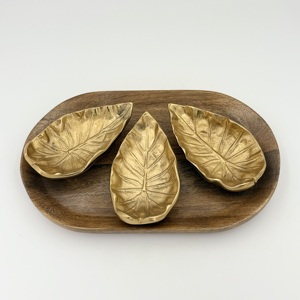 Elegante Tazón Decorativo con Diseño de Hojas, Tazón Decorativo de Aluminio para Comedor, Hogar, Cocina, Bodas, Fiestas, Servicio y Restaurantes - Product Image 4