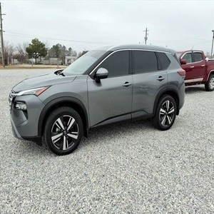 รถ SUV รุ่น ROGUE SL FWD ปี 2024 สภาพดี ประหยัดน้ำมัน ขับเคลื่อนสี่ล้อ 201 แรงม้า เกียร์อัตโนมัติ แบบครอสโอเวอร์ - Product Image 1