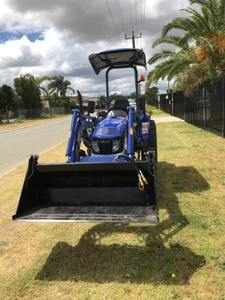 Compre tractores LOVOL de 40 CV nuevos y usados de alta calidad, 4x4, con retroexcavadora a precios asequibles - Product Image 2