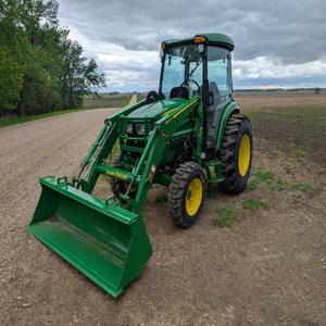 Calidad superior para John for Deere 4044R Tractor Soluciones agrícolas eficientes Núcleo de entrega de exportación rápida Incluye motor de bomba - Product Image 5