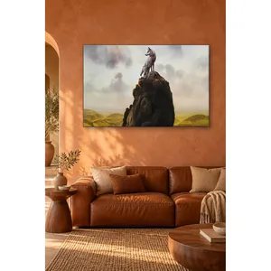 Fida Wolf contemplant l'horizon sur un sommet rocailleux, impression sur toile - Product Image 3