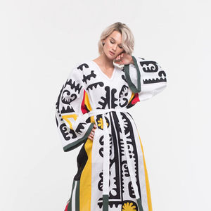 Nueva colección Vintage Floral bordado trabajo a mano Flare manga larga estilo Casual ropa de fiesta abrigo vestido ucraniano para damas - Product Image 1