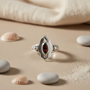 แหวนเงินแท้ 925 ประดับพลอยสำหรับผู้หญิง ดีไซน์เรียบหรู ประดับด้วยพลอยเทอร์ควอยซ์และทับทิม ชุบโรเดียม - Product Image 3