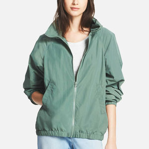 Veste coupe-vent pour femme sur mesure en gros, OEM, haute qualité, couleurs personnalisées, logo, imperméable, respirante, doublure en coton - Product Image 1