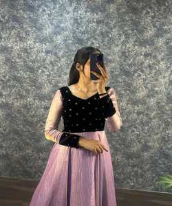 WINE TRENDING FANDY SOIE VELOURS SÉQUENCE ROBE DE TRAVAIL PISHWAS, ANARKALI AVEC DUPATTA QUOTIDIEN VÊTEMENT ETHNIQUE PRIX DE GROS - Product Image 5