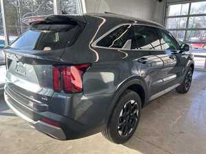 2024 pour SUV S AWD Automatique Conduite à Gauche Intérieur Sombre Sièges en Cuir Pneus R19 7 Places Toit Ouvrant - Product Image 2