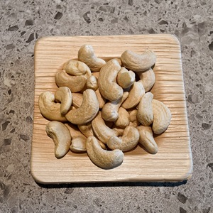 Noix de cajou blanches naturelles W450 du Vietnam avec certification biologique USDA / UE pour la production de collations - Product Image 2