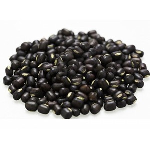 Haricots noirs biologiques entiers, nettoyés et triés, disponibles en paquets de 25 kg et 50 kg pour les grossistes, les détaillants et les acheteurs en gros - Product Image 5