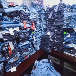 กางเกงยีนส์เดนิมผ้าฝ้ายแท้จากบังกลาเทศ ราคาถูก ล็อตสต็อก ผู้ชาย ผู้หญิง เด็กหญิง เด็กชาย กางเกงทรงสกินนี่ เสื้อผ้าสต็อกเกิน - Product Image 4