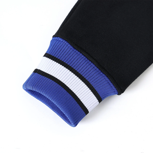 Sweat à capuche unisexe Zeta Black Prep en coton biologique, molleton épais, broderie chenille, doublure satinée, écologique, style universitaire, 300g - Product Image 6