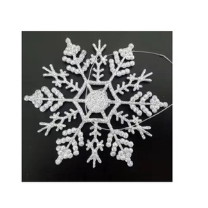 Flocons de neige en bois les plus vendus base en bois de soutien poli argenté décoration d'arbre de Noël flocon de neige de table artificiel - Product Image 2