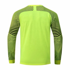 Camiseta de Fútbol Sublimada Personalizada, Manga Larga, Degradado Negro y Blanco, Nombre del Equipo, Número, Absorbe la Humedad, Unisex, Corte Atlético para Adultos - Product Image 3