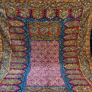 Chal de lana de Invierno para mujer de calidad premium Pashmina larga de Cachemira bordada vestidos étnicos indios en varios colores para trajes - Product Image 5