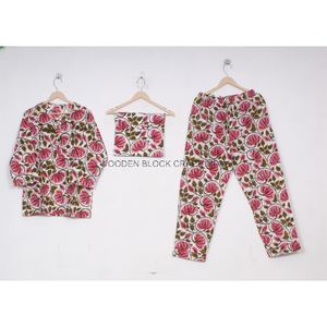 Robe de nuit élégante et douce pour l'été, tenue de soirée pour femmes, ensemble de pyjama en coton imprimé à la main de style bohème, respirant et rapide - Product Image 1