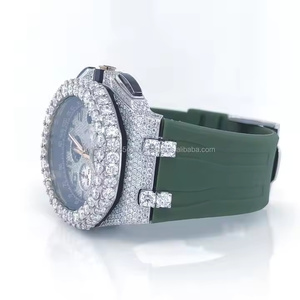 Montre de luxe pour homme avec accents de diamants en moissanite, boîtier en alliage, bracelet en acier inoxydable, quartz, cristal saphir de 5 mm, résistance aux rayures - Product Image 3