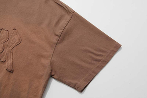 Épaule tombante personnalisée Vintage graphique vieilli coupe et coudre des patchs de broderie 100% coton imprimé coupe ample T-Shirt pour hommes - Product Image 3