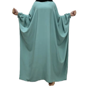 Abaya décontractée contemporaine grande taille pour femmes, élégante et modeste, adaptée au travail, aux événements religieux ou aux soirées - Product Image 1