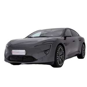 Sedán Eléctrico Inteligente 4x4 de Lujo 2025, Motor de Alto Rendimiento de 200-250kW, Batería de 50-70kWh, Gran Autonomía, Hecho en China - Product Image 1