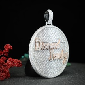 Pendentif personnalisé avec logo, en argent sterling 925, serti de moissanite VVS, pendentif rond serti de pierres, charme - Product Image 5