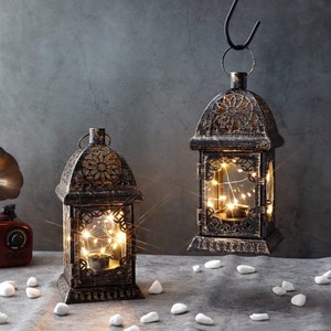 Lanterne décorative de style vintage en métal Lanterne suspendue avec guirlandes lumineuses LED Parfait pour le salon - Product Image 4