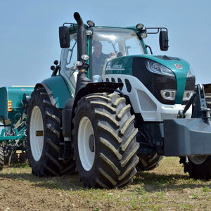 Compre el Tractor Agrícola Mini Lovol Modelo 4x4 de 80 CV, 50 CV, 4WD con Cabina con Aire Acondicionado - Product Image 1