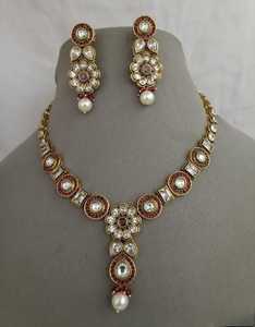 Ensemble de collier de diamants américains de haute qualité bel ensemble AD parfait pour une tenue décontractée, des bijoux minimaux pour les femmes - Product Image 1