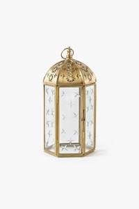 Lanterne de Ramadan en métal sculpté de qualité supérieure avec des panneaux latéraux en verre offrant une éclairage élégant pour le Ramadan - Product Image 3