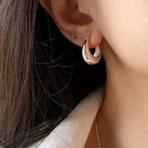 Pendientes de Aro Huggie de Plata de Ley 925 al por Mayor |   Huggies Pequeños y Gruesos para Uso Diario - Product Image 5