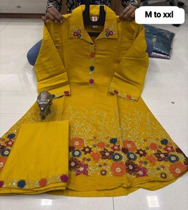 Fabricante de Kurti Plazo de Seda Maslin con Bordado para Uso Ocasional de la India a Precio Económico, Exportador de Moda Femenina - Product Image 2