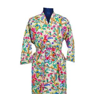 Albornoz Maxi de Algodón Indio Kantha Hecho a Mano al por Mayor, Elegante Kimono con Cuello en V, Cierre con Cordón y Diseño de Retazos - Product Image 3