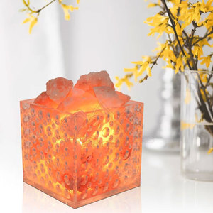 Lámpara de sal rosa del Himalaya con diseño de logotipo personalizado estilo tallado con amor último diseño a la venta - Product Image 3