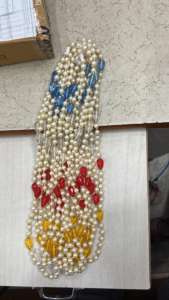 Collier mala en moti blanc fait main pour mariage et fête, saisons des festivals et ensemble de collier Bharat Swagat - Product Image 5