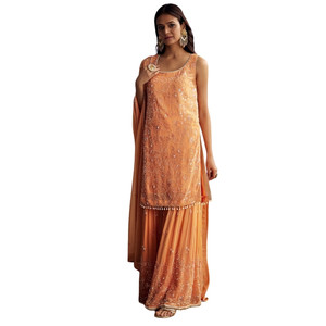 Ingrosso Arancione Georgette Sharara Tuta con Ricamato Kurta Dupatta per la Festa di Nozze Indossare la Festa di Ricezione e gli Ordini Personalizzati - Product Image 1