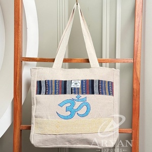 Sac fourre-tout en chanvre de grande capacité écologique avec signe OM brodé sac à bandoulière ethnique fait à la main pour femmes sacs à provisions réutilisables - Product Image 1