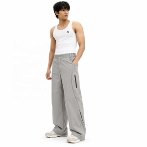 Pantalones de hombre de pierna ancha y corte relajado personalizados, con bolsillos con cremallera, estilo casual, de moda, tejidos, para streetwear, proveedor mayorista a granel, EE. UU. - Product Image 1