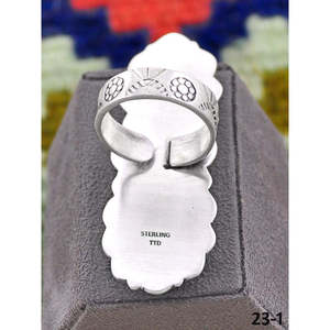Anillo Ajustable Hecho a Mano del Suroeste con Turquesa Golden Hills y Engaste de Plata de Ley, Ideal para Regalo - Product Image 4