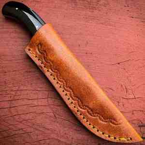Cuchillo de Caza de Acero de Damasco Hecho a Mano de Calidad Premium con Mango de Madera, Punta Caída, Tamaño Personalizado, Funda de Cuero OEM - Product Image 4